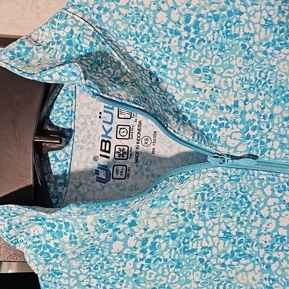 Ibkul Short Sleeve Zip Mock Neck Abstract‎ Top Size XS NWT - Picture 4 of 6